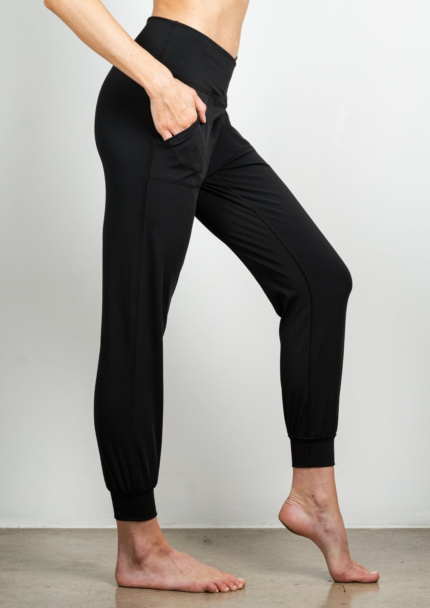 Cross Waist Jogger - Jala